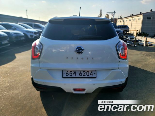 KG Mobility (SsangYong) Tivoli VX 2WD 2016 — фото 5