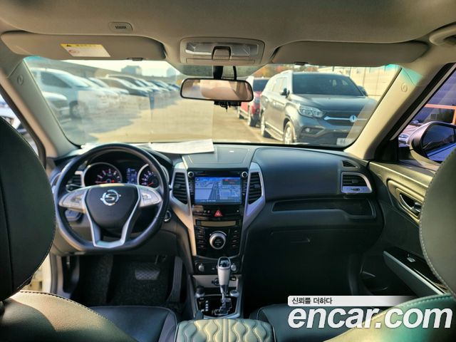 KG Mobility (SsangYong) Tivoli VX 2WD 2016 — фото 12