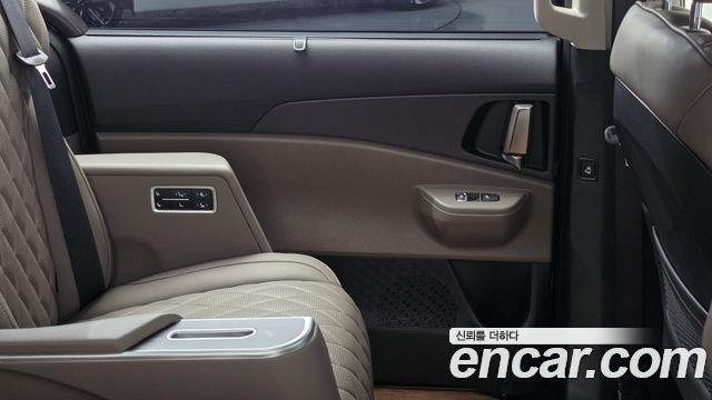 Kia Carnival (IV) HEV 9seater Nobless 2025 — фото 25