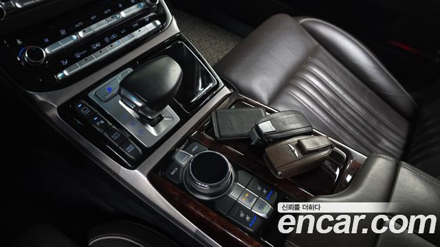 Genesis EQ900 3.3 T-GDI AWD Prestige 2016 — фото 9
