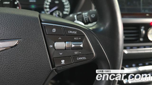 Genesis EQ900 3.3 T-GDI AWD Prestige 2016 — фото 34
