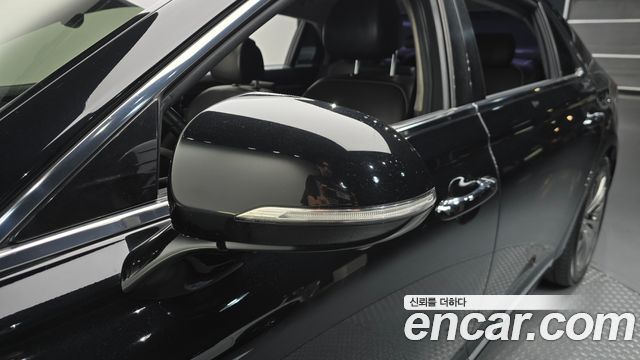 Genesis EQ900 3.3 T-GDI AWD Prestige 2016 — фото 38