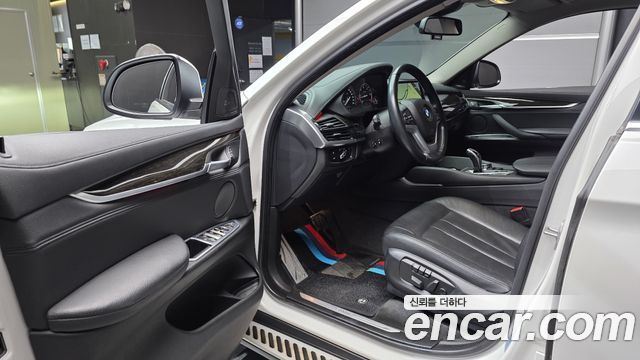 BMW X6 (F16) xDrive 30d 2015 — фото 10