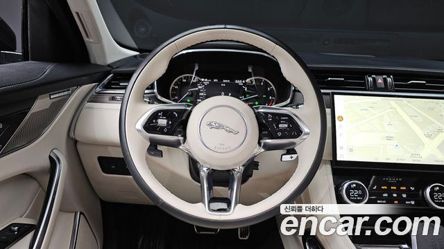Jaguar F-PACE P 250 SE 2022 — фото 12