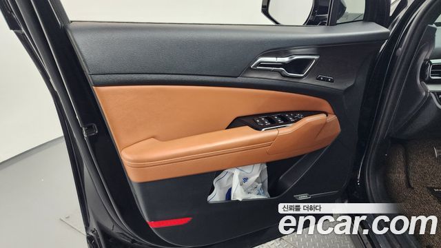 Kia Sportage (V) LPG 2.0 2WD Signature 2023 — фото 24