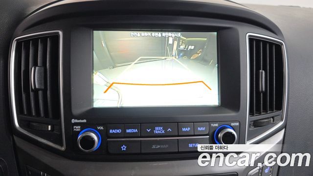 Hyundai Grand Starex 4WD Wagon 12-Seater Modern 2019 — фото 15