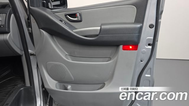 Hyundai Grand Starex 4WD Wagon 12-Seater Modern 2019 — фото 24