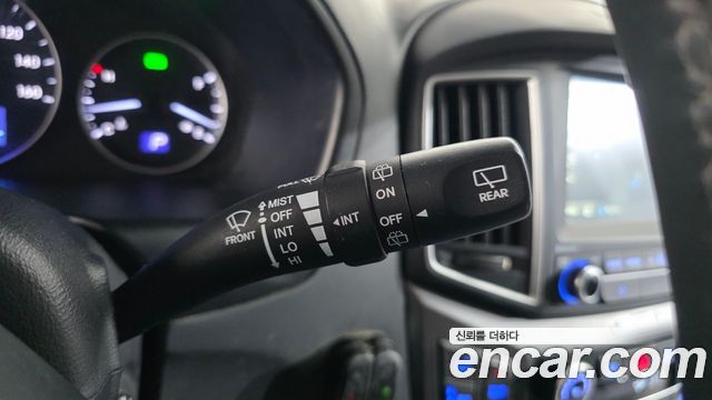 Hyundai Grand Starex 4WD Wagon 12-Seater Modern 2019 — фото 29
