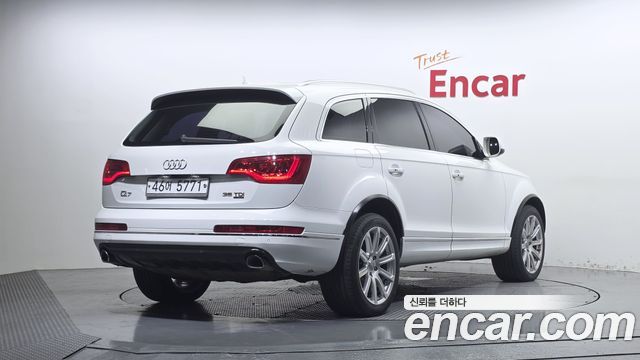 Audi Q7 35 TDI Quattro Dynamic 4L 2015 — фото 2