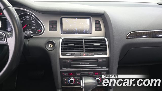 Audi Q7 35 TDI Quattro Dynamic 4L 2015 — фото 14