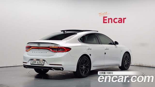 Hyundai Grandeur Hybrid (IG) Exclusive Special 2019 — фото 2