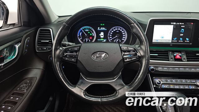 Hyundai Grandeur Hybrid (IG) Exclusive Special 2019 — фото 13