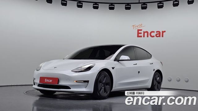Tesla Model 3 Long Range AWD