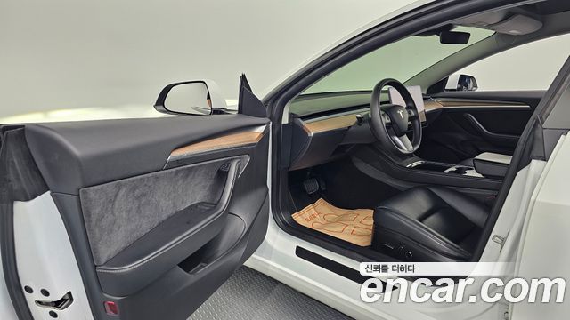 Tesla Model 3 Long Range AWD 2022 — фото 10