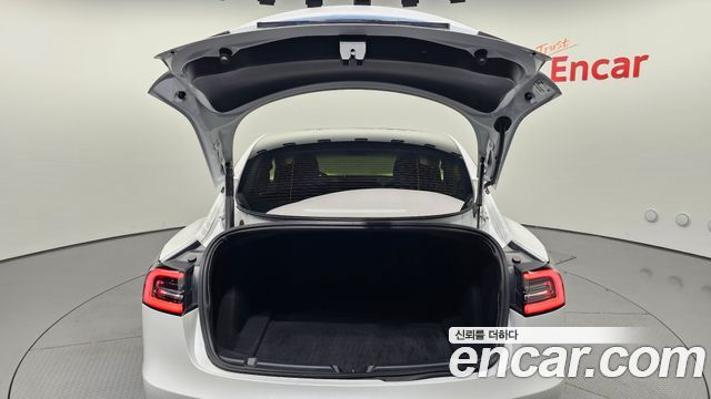 Tesla Model 3 Long Range AWD 2022 — фото 16