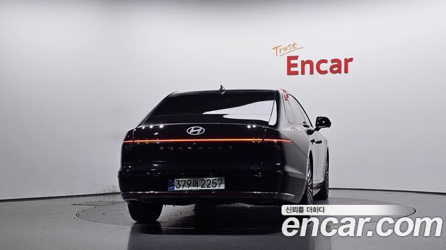 Hyundai Grandeur (GN7) 3.5 Gasoline 2WD Calligraphy 2023 — фото 4
