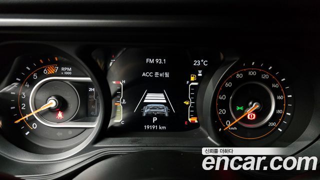 Jeep Wrangler (JL) 2.0 Sahara Power Top 4Door 2024 — фото 8