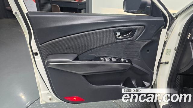 KG Mobility (SsangYong) Tivoli Air 1.6 IX 2WD 2018 — фото 30