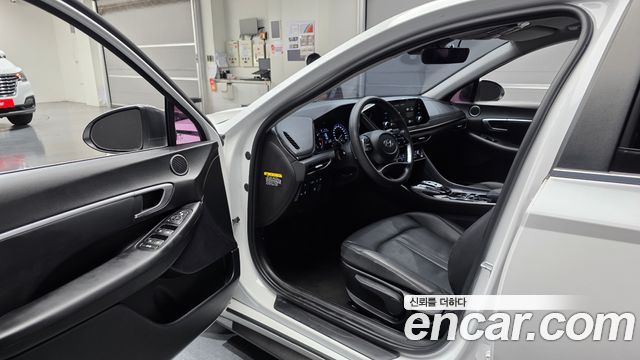 Hyundai Sonata (DN8) 2.0 Smart 2020 — фото 10