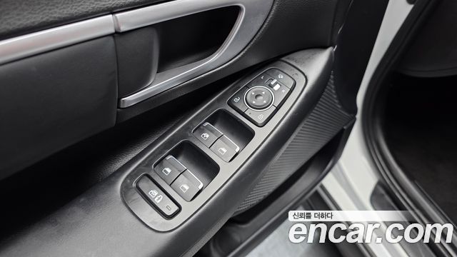 Hyundai Sonata (DN8) 2.0 Smart 2020 — фото 29
