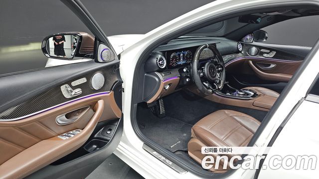 Mercedes-Benz E-Class (W213) E63 AMG 4MATIC+ 2018 — фото 12