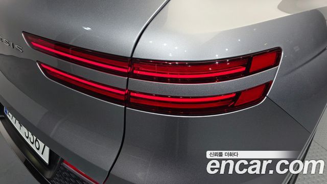 Genesis GV70 2.5T Gasoline 2WD 2024 — фото 23
