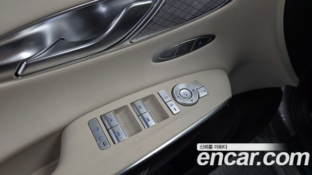 Genesis GV70 2.5T Gasoline 2WD 2024 — фото 27