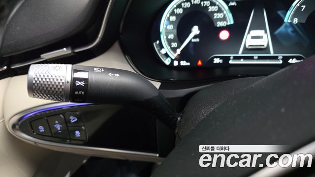 Genesis GV70 2.5T Gasoline 2WD 2024 — фото 30