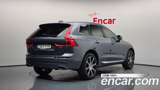 Volvo XC60 (II) B6 Inscirtion 2021 — фото 2