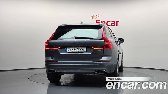 Volvo XC60 (II) B6 Inscirtion 2021 — фото 4