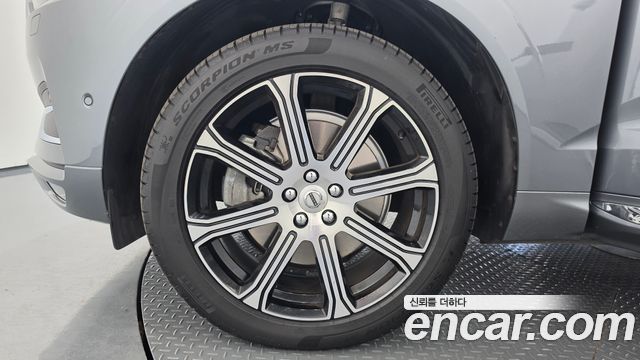 Volvo XC60 (II) B6 Inscirtion 2021 — фото 5