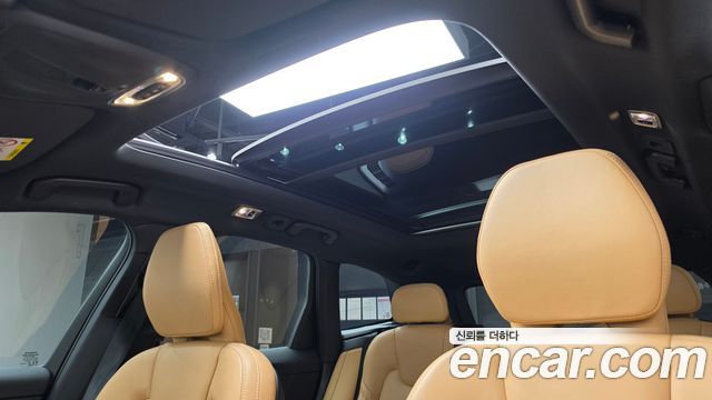 Volvo XC60 (II) B6 Inscirtion 2021 — фото 17