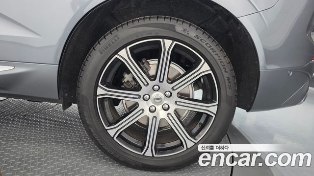 Volvo XC60 (II) B6 Inscirtion 2021 — фото 21