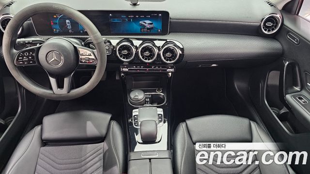 Mercedes-Benz A-Class (W177) A220 Hatchback 2019 — фото 7