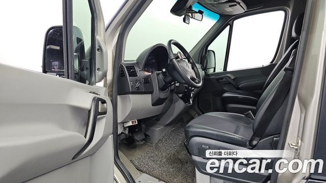 Mercedes-Benz Sprinter 3.0 Diesel W906 2017 — фото 10