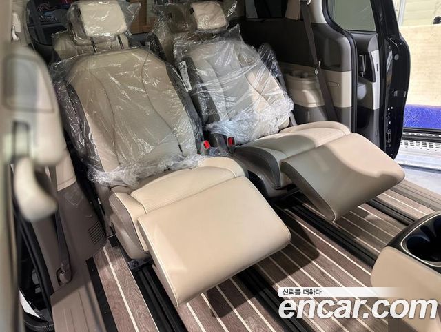Kia Carnival (IV) HEV 9seater Gravity 2025 — фото 5
