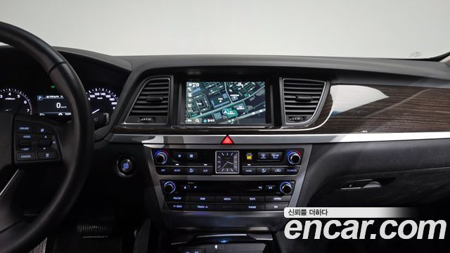 Genesis G80 3.3 GDI Luxury 2018 — фото 18