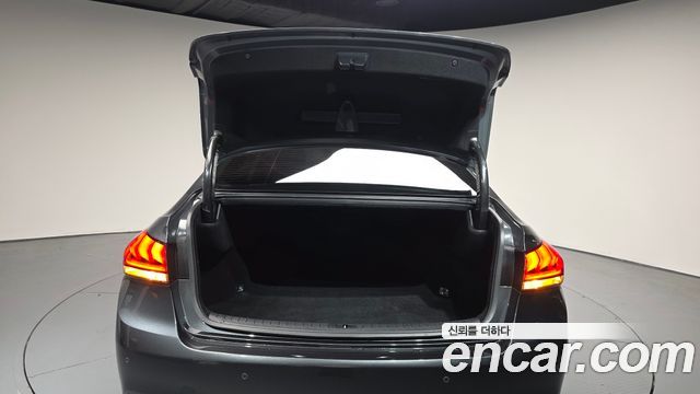 Genesis G80 3.3 GDI Luxury 2018 — фото 23