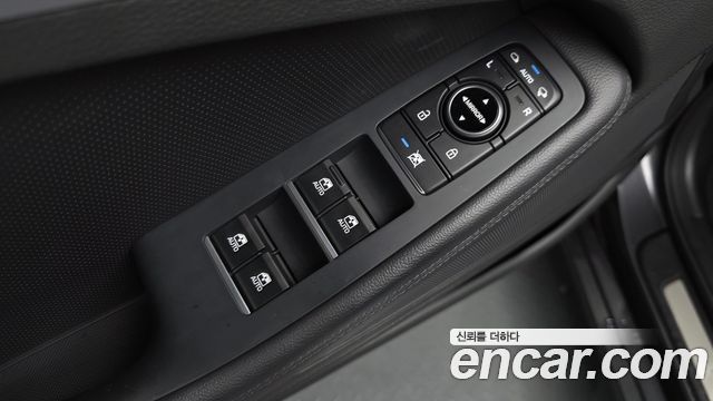 Genesis G80 3.3 GDI Luxury 2018 — фото 43