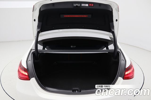 Mercedes-Benz C-Class (W206) C200 Avantgarde 2025 — фото 24