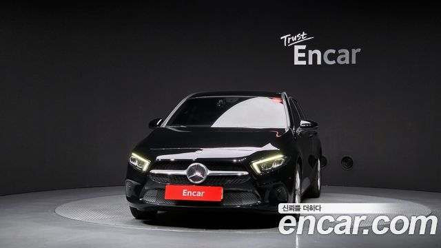 Mercedes-Benz A-Class (W177) A220 Hatchback 2019 — фото 3