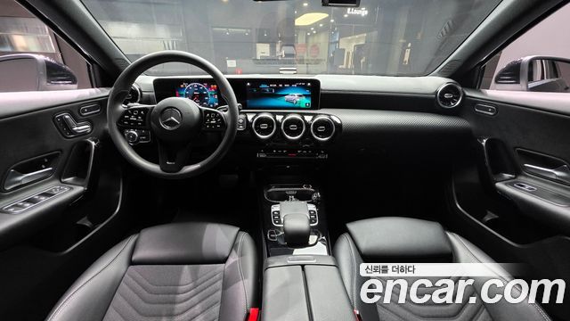 Mercedes-Benz A-Class (W177) A220 Hatchback 2019 — фото 7