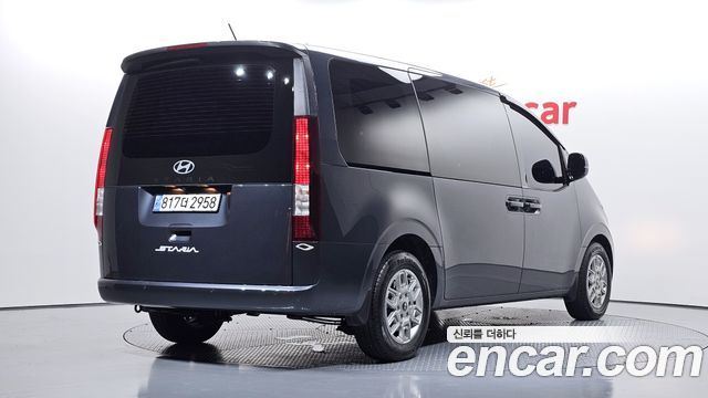 Hyundai Staria Cargo 5-Seater Modern 2025 — фото 2