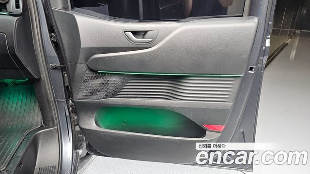 Hyundai Staria Cargo 5-Seater Modern 2025 — фото 25