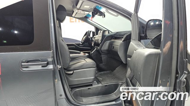 Hyundai Staria Cargo 5-Seater Modern 2025 — фото 26