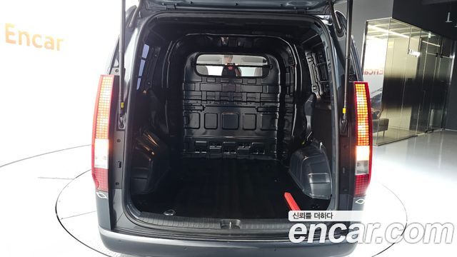 Hyundai Staria Cargo 5-Seater Modern 2025 — фото 29