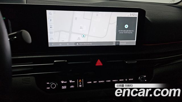 Kia Sportage Hybrid (V) HEV 1.6 2WD Signature 2026 — фото 22
