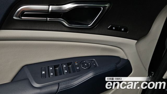 Kia Sportage Hybrid (V) HEV 1.6 2WD Signature 2026 — фото 40