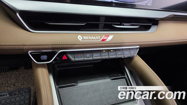 Renault Korea Grand Koleos 1.5 E-TECH Iconic 2WD 2025 — фото 30