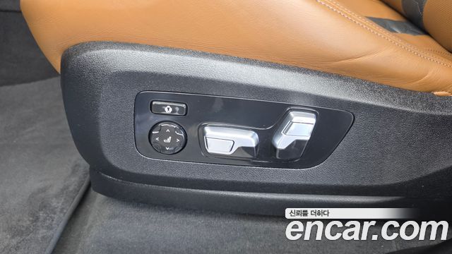BMW X5M (G05) 4.4 Competition 2021 — фото 32